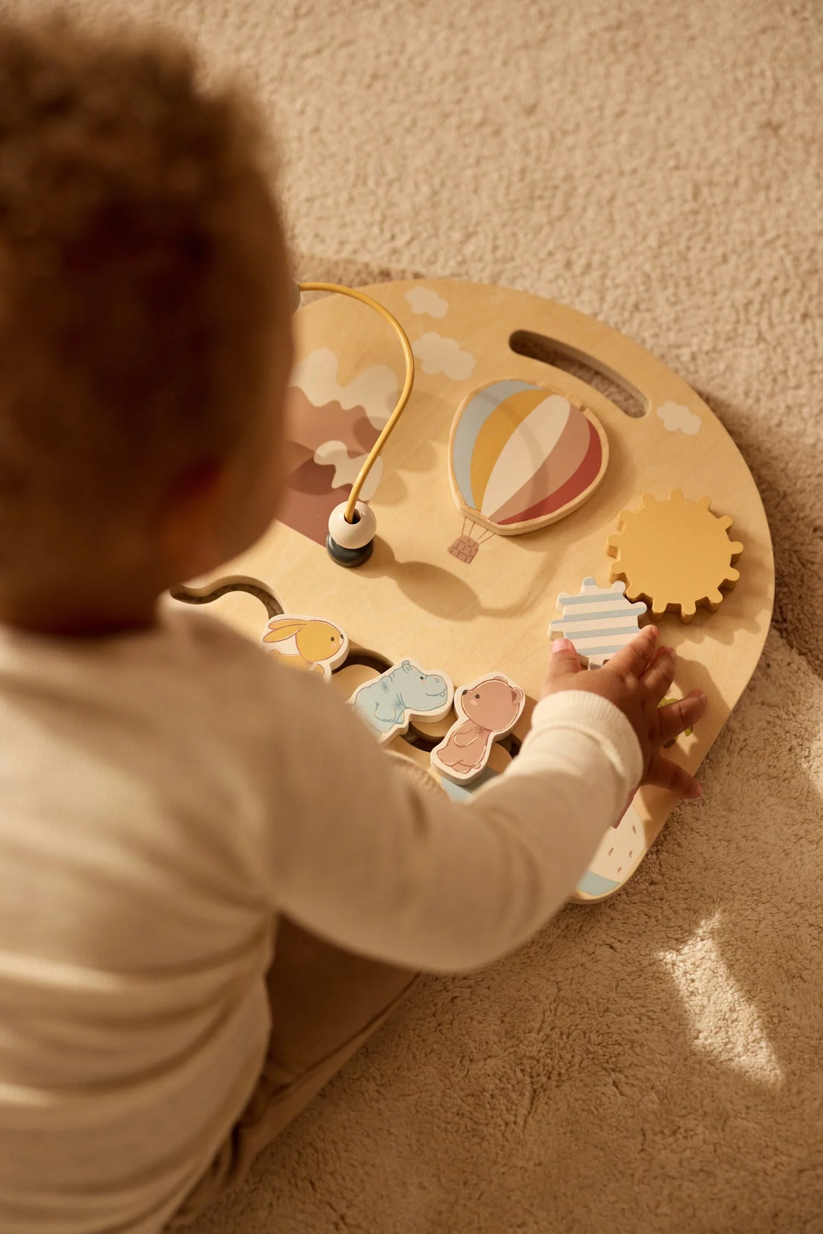 Planche d'activités en bois