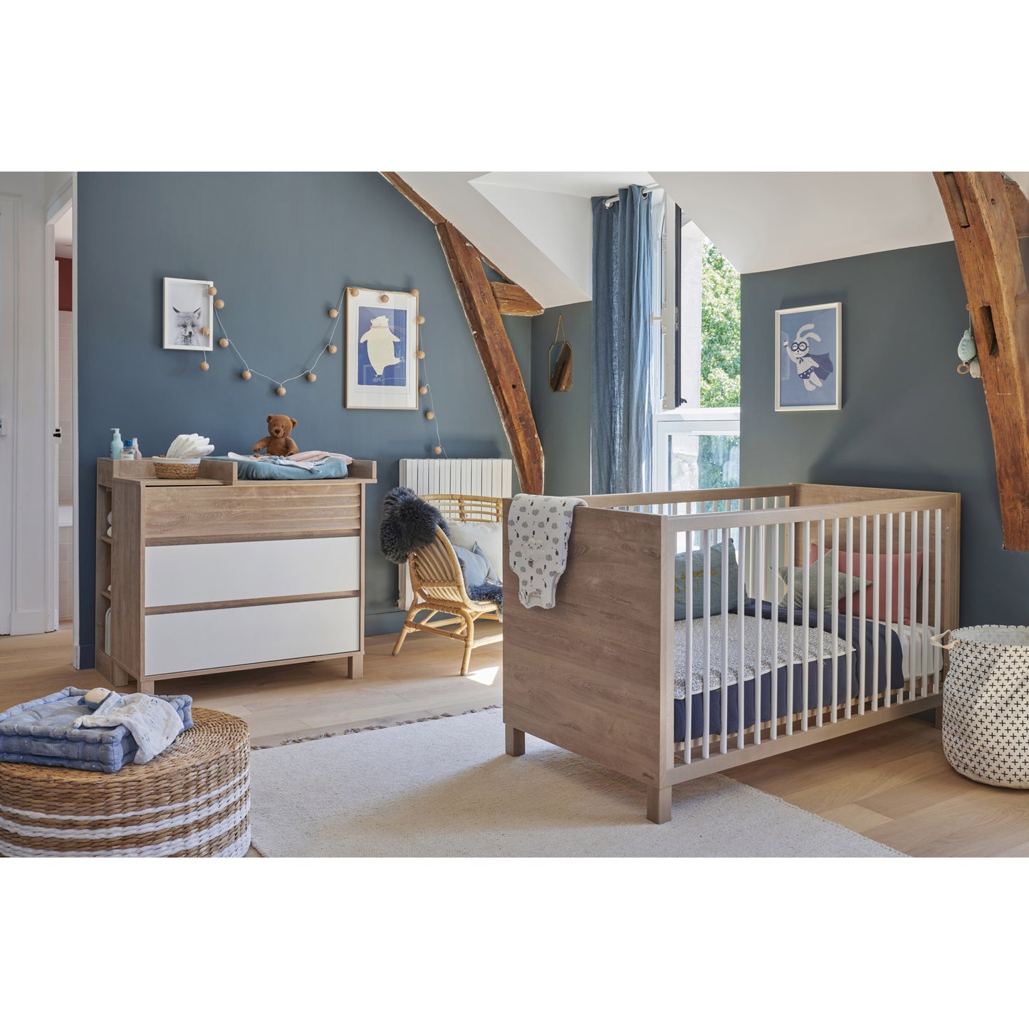 Chambre Achille : Lit bébé 70x140 évolutif + Commode + Armoire