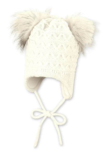 Bonnet tricoté avec deux pompons