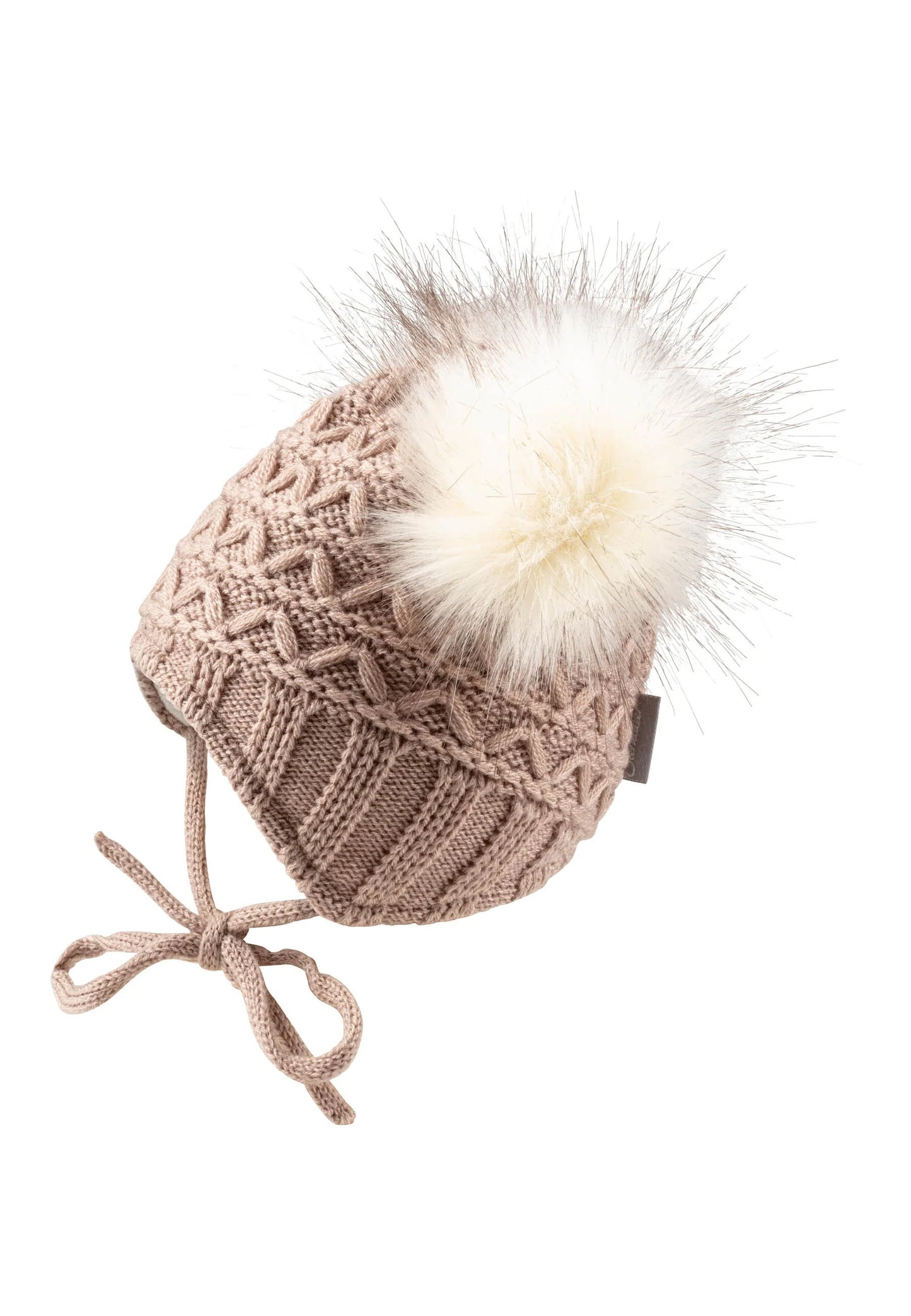 Bonnet tricoté avec deux pompons