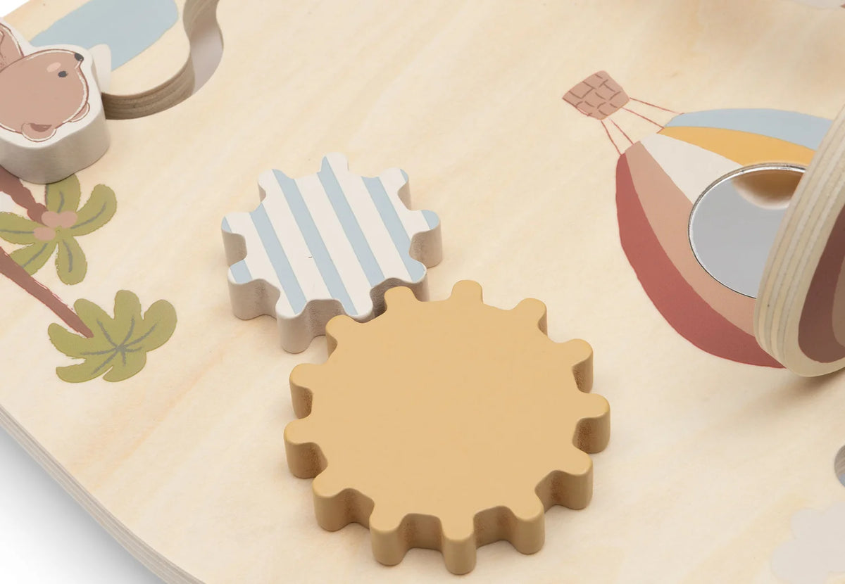 Planche d'activités en bois