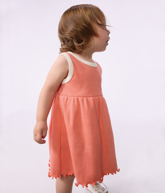 Robe sans manches
